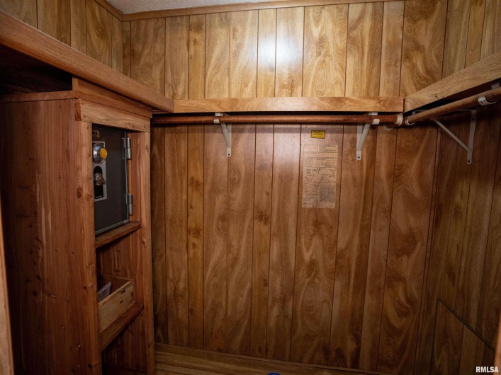1 WILLOW Lane, DeSoto, Illinois 62924, 3 Bedrooms Bedrooms, 0 ,2 BathroomsBathrooms,Residential,For Sale,WILLOW,0,RMAEB458198