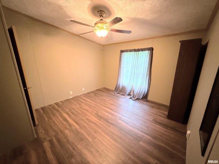 45 White Sands Road, Creal Springs, Illinois 62922, 3 Bedrooms Bedrooms, 0 ,2 BathroomsBathrooms,Residential,For Sale,White Sands,0,RMAEB458201