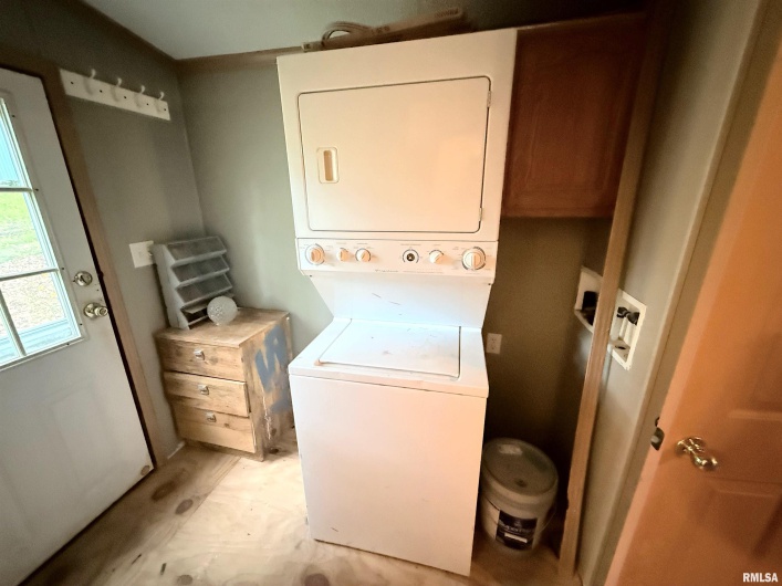 45 White Sands Road, Creal Springs, Illinois 62922, 3 Bedrooms Bedrooms, 0 ,2 BathroomsBathrooms,Residential,For Sale,White Sands,0,RMAEB458201