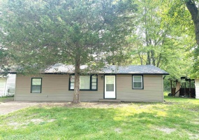 1924 7TH Street, Murphysboro, Illinois 62966, 3 Bedrooms Bedrooms, 0 ,1 BathroomBathrooms,Residential,For Sale,7TH,0,RMAEB458222