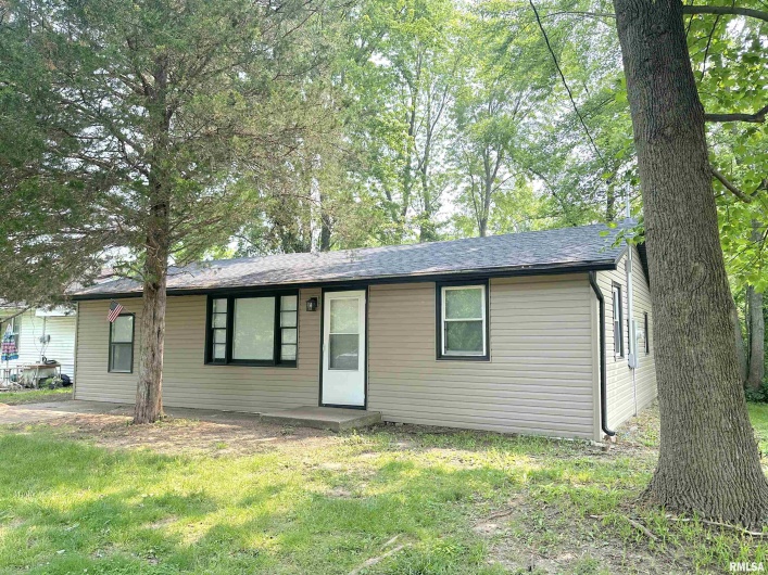 1924 7TH Street, Murphysboro, Illinois 62966, 3 Bedrooms Bedrooms, 0 ,1 BathroomBathrooms,Residential,For Sale,7TH,0,RMAEB458222