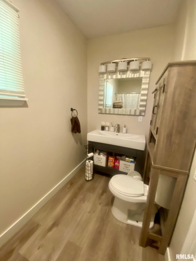 501 18TH Street, Herrin, Illinois 62948, 2 Bedrooms Bedrooms, 0 ,1 BathroomBathrooms,Residential,For Sale,18TH,0,RMAEB458230