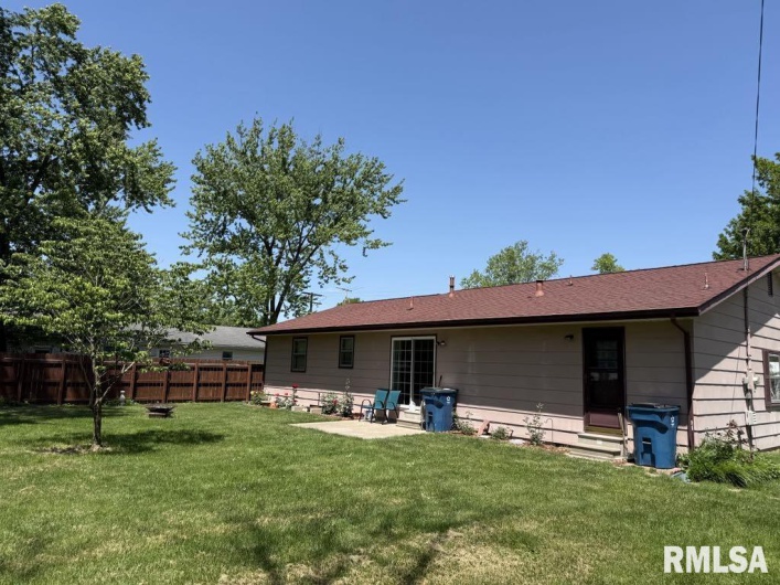 306 MAIN Street, DeSoto, Illinois 62924, 3 Bedrooms Bedrooms, 0 ,1 BathroomBathrooms,Residential,For Sale,MAIN,0,RMAQC4263892