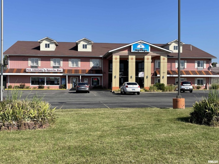 1802 Bittle Place, Marion, Illinois 62959, 0 , 0 ,0,Commercial Sale,For Sale,Bittle,0,RMAEB458229