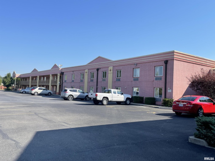 1802 Bittle Place, Marion, Illinois 62959, 0 , 0 ,0,Commercial Sale,For Sale,Bittle,0,RMAEB458229