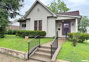 500 Metropolis Street, Metropolis, Illinois 62960, 2 Bedrooms Bedrooms, 0 ,1 BathroomBathrooms,Residential,For Sale,Metropolis,0,RMAEB458244