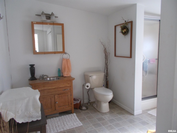 512 GARFIELD Street, Steeleville, Illinois 62288, 3 Bedrooms Bedrooms, 0 ,3 BathroomsBathrooms,Residential,For Sale,GARFIELD,0,RMAEB458104