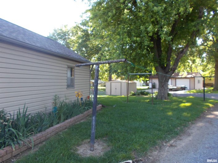 512 GARFIELD Street, Steeleville, Illinois 62288, 3 Bedrooms Bedrooms, 0 ,3 BathroomsBathrooms,Residential,For Sale,GARFIELD,0,RMAEB458104