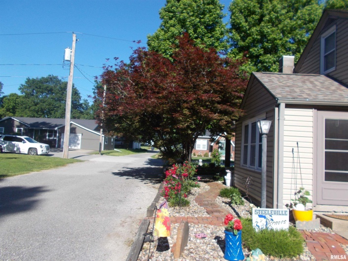 512 GARFIELD Street, Steeleville, Illinois 62288, 3 Bedrooms Bedrooms, 0 ,3 BathroomsBathrooms,Residential,For Sale,GARFIELD,0,RMAEB458104