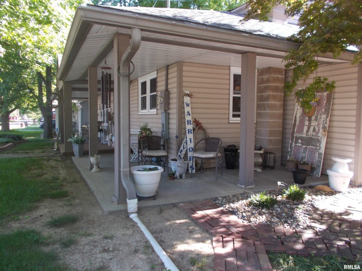 512 GARFIELD Street, Steeleville, Illinois 62288, 3 Bedrooms Bedrooms, 0 ,3 BathroomsBathrooms,Residential,For Sale,GARFIELD,0,RMAEB458104