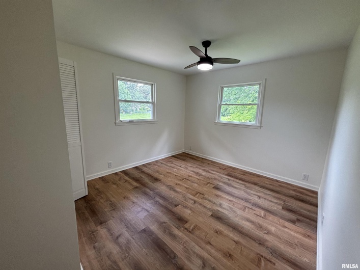 208 Dorris Drive, Metropolis, Illinois 62960, 3 Bedrooms Bedrooms, 0 ,2 BathroomsBathrooms,Residential,For Sale,Dorris,0,RMAEB458257
