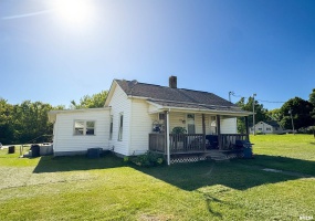 135 WALNUT Street, Alto Pass, Illinois 62905, 2 Bedrooms Bedrooms, 0 ,1 BathroomBathrooms,Residential,For Sale,WALNUT,0,RMAEB458102