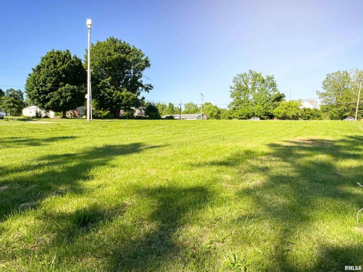 135 WALNUT Street, Alto Pass, Illinois 62905, 2 Bedrooms Bedrooms, 0 ,1 BathroomBathrooms,Residential,For Sale,WALNUT,0,RMAEB458102