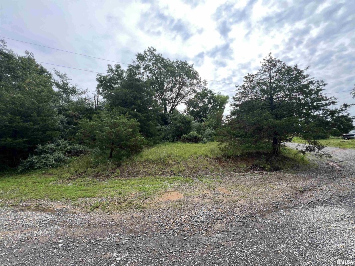 Lot 211 CHEROKEE Drive, Goreville, Illinois 62939, 0 , 0 ,0,Land,For Sale,CHEROKEE,0,RMAEB458273
