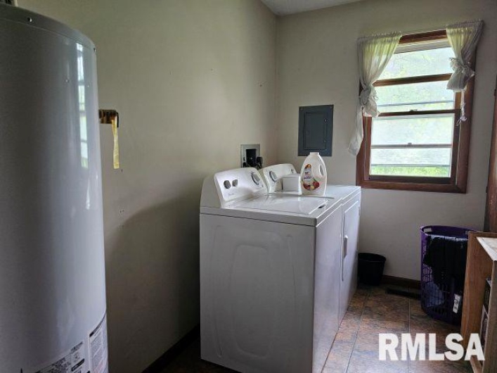 211 LINCOLN Street, Galatia, Illinois 62935, 2 Bedrooms Bedrooms, 0 ,1 BathroomBathrooms,Residential,For Sale,LINCOLN,0,RMAEB458284