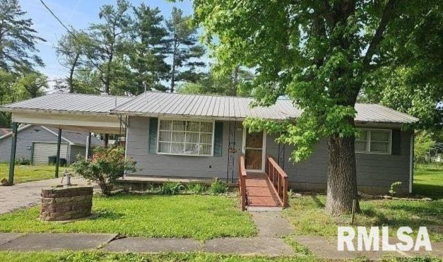 211 LINCOLN Street, Galatia, Illinois 62935, 2 Bedrooms Bedrooms, 0 ,1 BathroomBathrooms,Residential,For Sale,LINCOLN,0,RMAEB458284