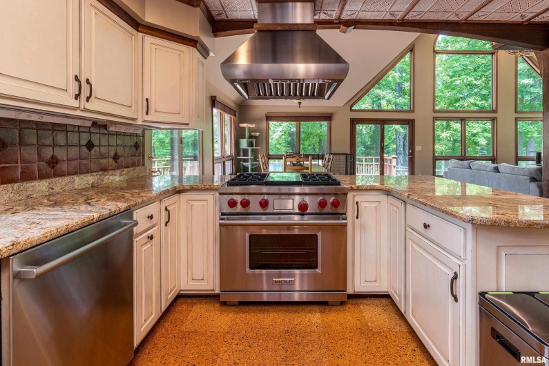 9 White Deer Run, Makanda, Illinois 62958, 4 Bedrooms Bedrooms, 0 ,3 BathroomsBathrooms,Residential,For Sale,White Deer,0,RMAQC4264055