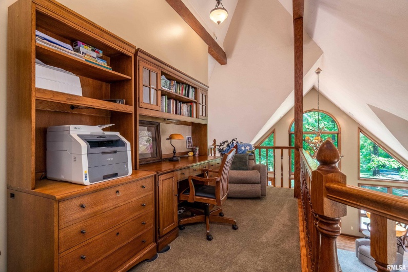 9 White Deer Run, Makanda, Illinois 62958, 4 Bedrooms Bedrooms, 0 ,3 BathroomsBathrooms,Residential,For Sale,White Deer,0,RMAQC4264055