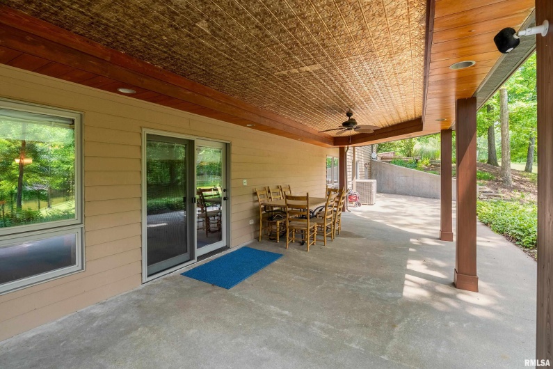 9 White Deer Run, Makanda, Illinois 62958, 4 Bedrooms Bedrooms, 0 ,3 BathroomsBathrooms,Residential,For Sale,White Deer,0,RMAQC4264055