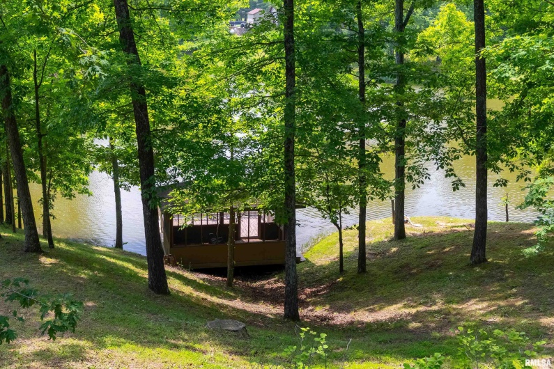 9 White Deer Run, Makanda, Illinois 62958, 4 Bedrooms Bedrooms, 0 ,3 BathroomsBathrooms,Residential,For Sale,White Deer,0,RMAQC4264055