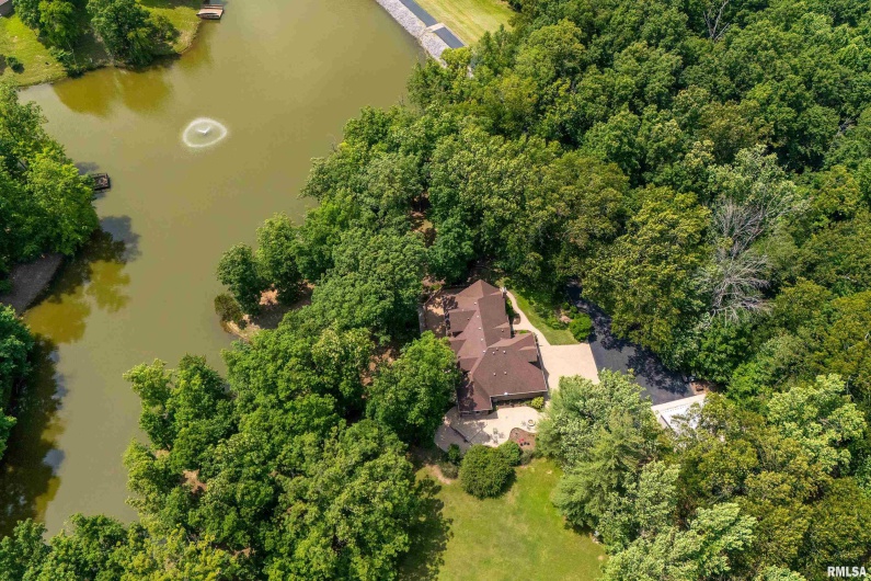 9 White Deer Run, Makanda, Illinois 62958, 4 Bedrooms Bedrooms, 0 ,3 BathroomsBathrooms,Residential,For Sale,White Deer,0,RMAQC4264055
