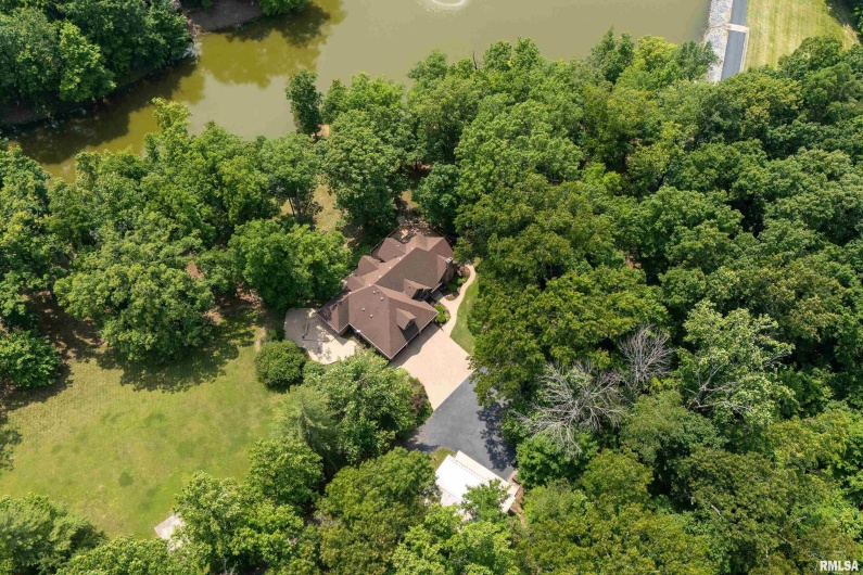 9 White Deer Run, Makanda, Illinois 62958, 4 Bedrooms Bedrooms, 0 ,3 BathroomsBathrooms,Residential,For Sale,White Deer,0,RMAQC4264055