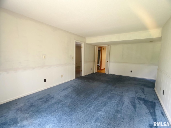 105 Violet Lane, Carbondale, Illinois 62901, 0 , 0 ,0,Residential Income,For Sale,Violet,0,RMAEB458301