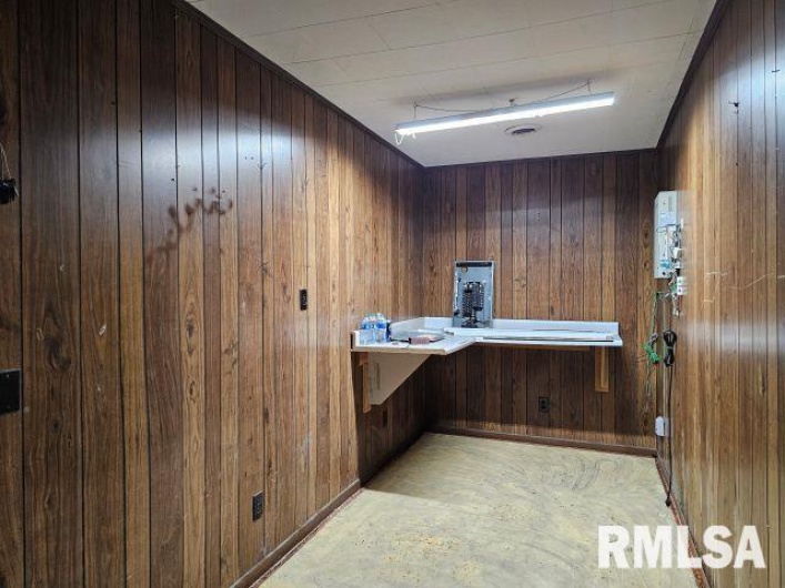 1607 LOCUST Street, Eldorado, Illinois 62930, 0 , 0 ,0,Commercial Sale,For Sale,LOCUST,0,RMAEB458302