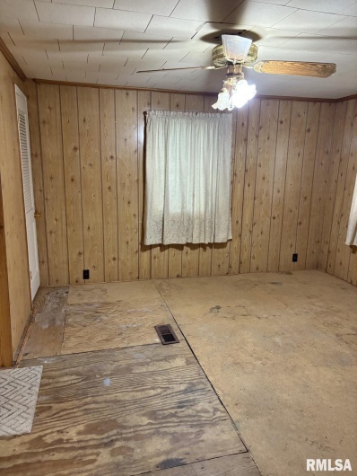 1606 & 1608 Faust Street, Marion, Illinois 62959, 3 Bedrooms Bedrooms, 0 ,1 BathroomBathrooms,Residential,For Sale,Faust,0,RMAEB458306