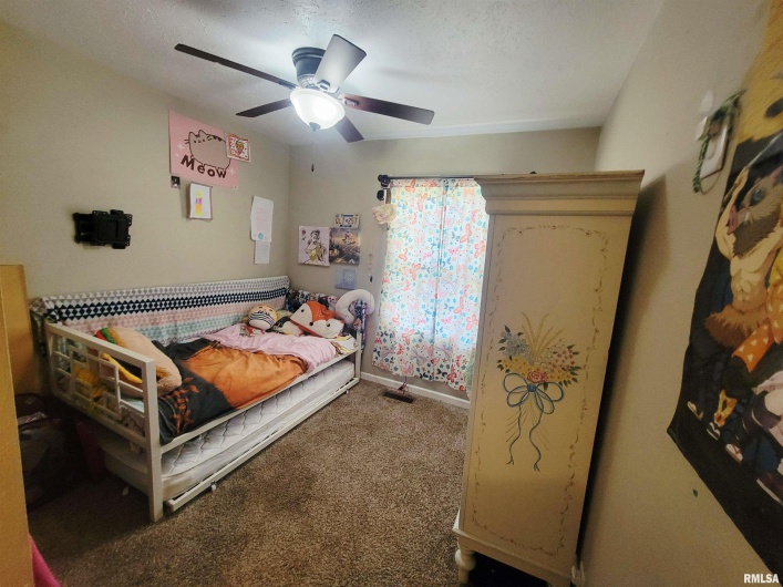 100 STABLE Drive, Carterville, Illinois 62918, 3 Bedrooms Bedrooms, 0 ,2 BathroomsBathrooms,Residential,For Sale,STABLE,0,RMAEB458308