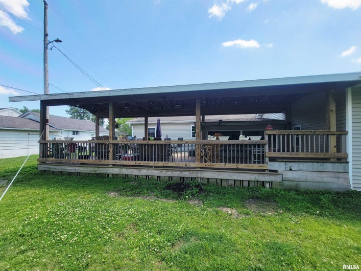 100 STABLE Drive, Carterville, Illinois 62918, 3 Bedrooms Bedrooms, 0 ,2 BathroomsBathrooms,Residential,For Sale,STABLE,0,RMAEB458308