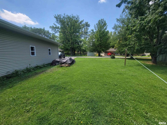 100 STABLE Drive, Carterville, Illinois 62918, 3 Bedrooms Bedrooms, 0 ,2 BathroomsBathrooms,Residential,For Sale,STABLE,0,RMAEB458308