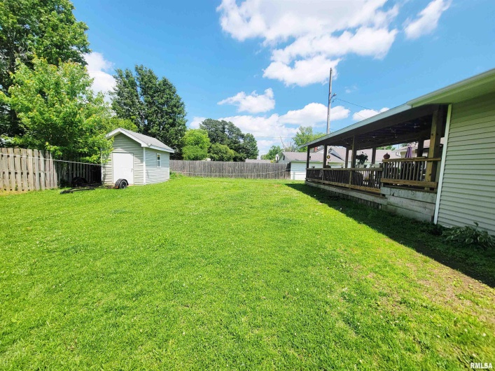 100 STABLE Drive, Carterville, Illinois 62918, 3 Bedrooms Bedrooms, 0 ,2 BathroomsBathrooms,Residential,For Sale,STABLE,0,RMAEB458308