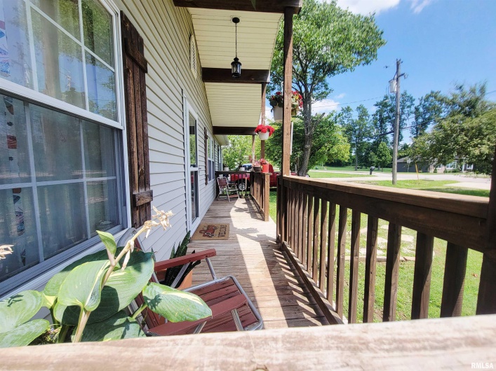 100 STABLE Drive, Carterville, Illinois 62918, 3 Bedrooms Bedrooms, 0 ,2 BathroomsBathrooms,Residential,For Sale,STABLE,0,RMAEB458308