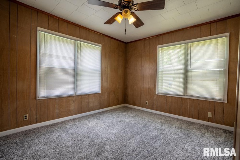 710 Bentley Street, Marion, Illinois 62959, 3 Bedrooms Bedrooms, 0 ,1 BathroomBathrooms,Residential,For Sale,Bentley,0,RMAQC4264109