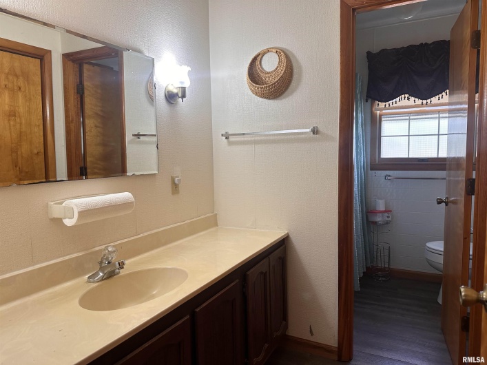 690 RAILROAD Street, Tamms, Illinois 62988, 3 Bedrooms Bedrooms, 0 ,2 BathroomsBathrooms,Residential,For Sale,RAILROAD,0,RMAQC4264110