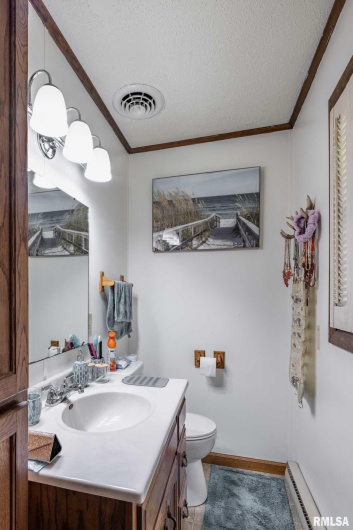 12535 Blackberry Hills Lane, Marion, Illinois 62959, 3 Bedrooms Bedrooms, 0 ,1 BathroomBathrooms,Residential,For Sale,Blackberry Hills,0,RMAQC4264146