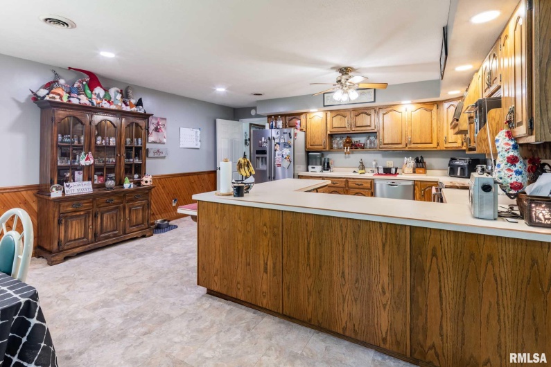 12535 Blackberry Hills Lane, Marion, Illinois 62959, 3 Bedrooms Bedrooms, 0 ,1 BathroomBathrooms,Residential,For Sale,Blackberry Hills,0,RMAQC4264146