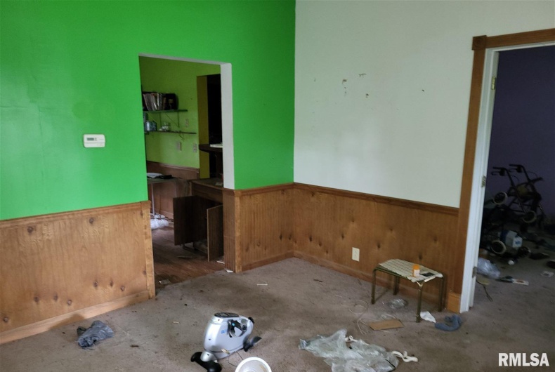 728 ILLINOIS Avenue, Carterville, Illinois 62918-2015, 2 Bedrooms Bedrooms, 0 ,1 BathroomBathrooms,Residential,For Sale,ILLINOIS,0,RMACA1037071