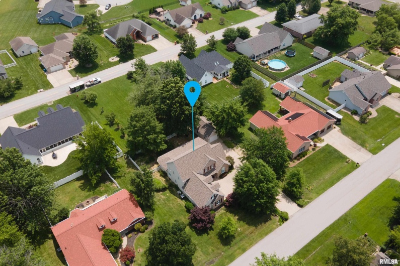 1803 DAWN Drive, Marion, Illinois 62959, 4 Bedrooms Bedrooms, 0 ,2 BathroomsBathrooms,Residential,For Sale,DAWN,0,RMAEB458330