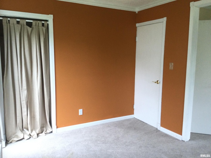 109 EVERGREEN Drive, Anna, Illinois 62906, 3 Bedrooms Bedrooms, 0 ,3 BathroomsBathrooms,Residential,For Sale,EVERGREEN,0,RMAQC4261960