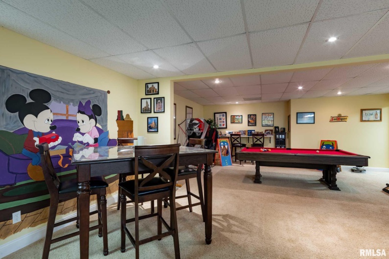 1300 Brewster Road, Herrin, Illinois 62948, 5 Bedrooms Bedrooms, 0 ,3 BathroomsBathrooms,Residential,For Sale,Brewster,0,RMAQC4264185