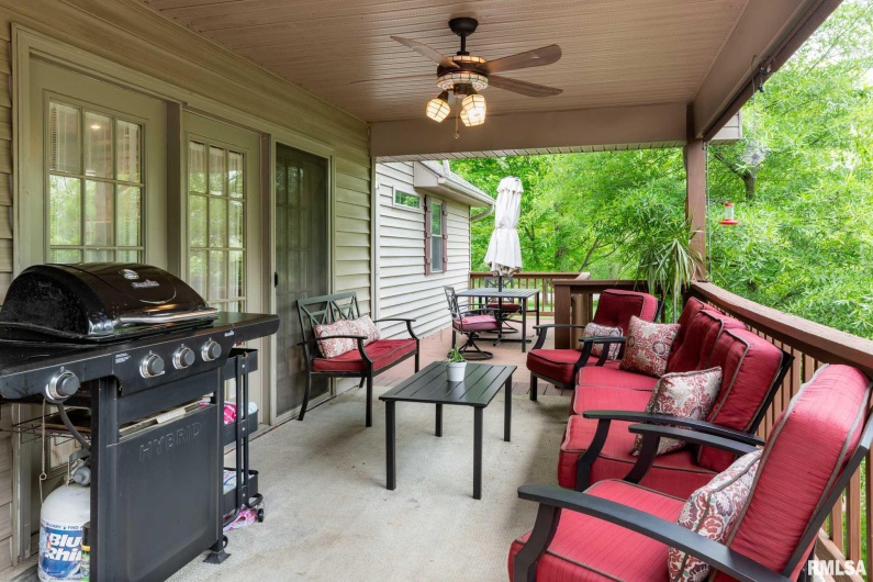 1300 Brewster Road, Herrin, Illinois 62948, 5 Bedrooms Bedrooms, 0 ,3 BathroomsBathrooms,Residential,For Sale,Brewster,0,RMAQC4264185