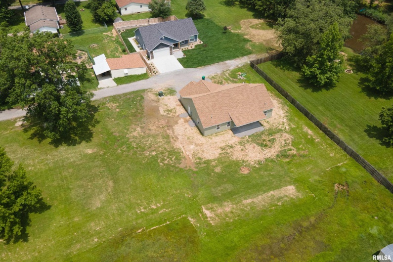 109 Brase Street, Marion, Illinois 62959, 3 Bedrooms Bedrooms, 0 ,2 BathroomsBathrooms,Residential,For Sale,Brase,0,RMAQC4264189