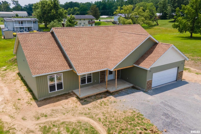 109 Brase Street, Marion, Illinois 62959, 3 Bedrooms Bedrooms, 0 ,2 BathroomsBathrooms,Residential,For Sale,Brase,0,RMAQC4264189