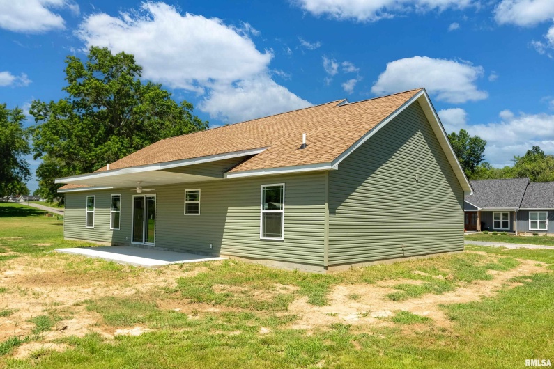 109 Brase Street, Marion, Illinois 62959, 3 Bedrooms Bedrooms, 0 ,2 BathroomsBathrooms,Residential,For Sale,Brase,0,RMAQC4264189
