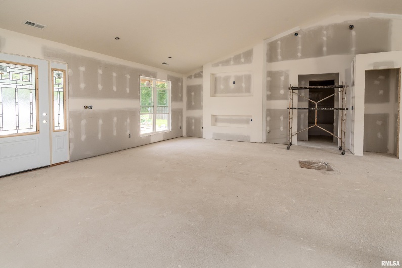 109 Brase Street, Marion, Illinois 62959, 3 Bedrooms Bedrooms, 0 ,2 BathroomsBathrooms,Residential,For Sale,Brase,0,RMAQC4264189