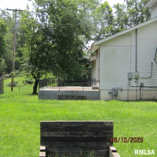 632 PERSHING Street, Energy, Illinois 62933, 4 Bedrooms Bedrooms, 0 ,2 BathroomsBathrooms,Residential,For Sale,PERSHING,0,RMAEB458348
