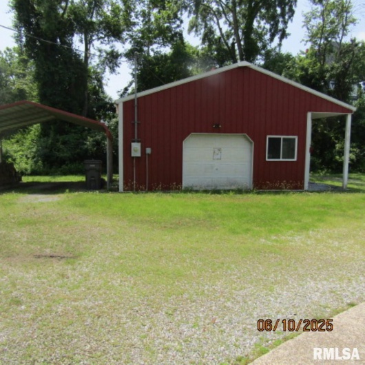 632 PERSHING Street, Energy, Illinois 62933, 4 Bedrooms Bedrooms, 0 ,2 BathroomsBathrooms,Residential,For Sale,PERSHING,0,RMAEB458348