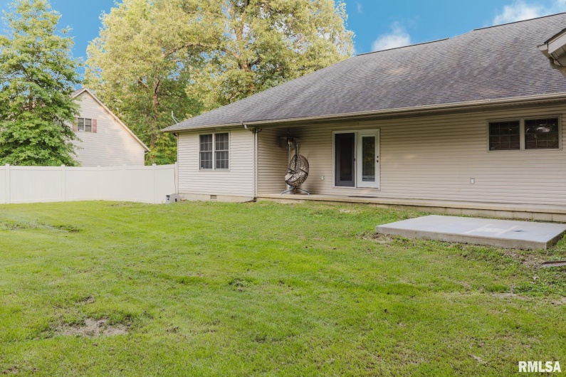 407 MARGARET Drive, Herrin, Illinois 62948, 4 Bedrooms Bedrooms, 0 ,2 BathroomsBathrooms,Residential,For Sale,MARGARET,0,RMAEB458362